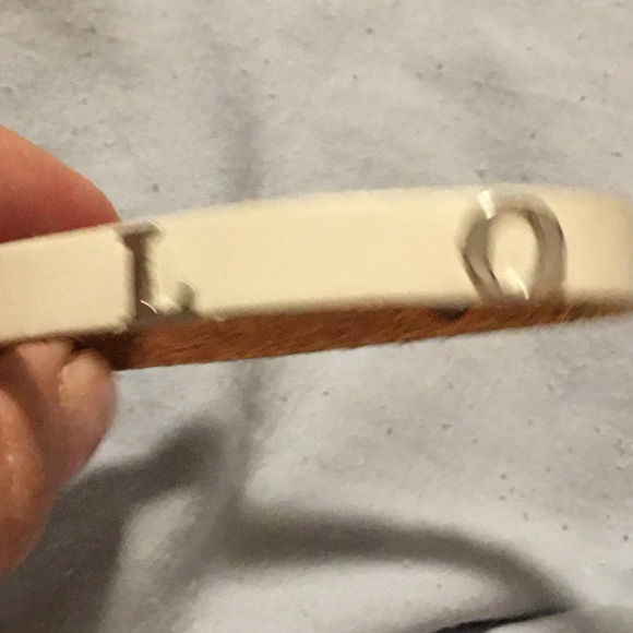 L O V E American Eagle Leather Bracelet - Picture 9 of 12